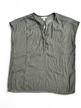 Banana Republic Women's sage Green Blouse